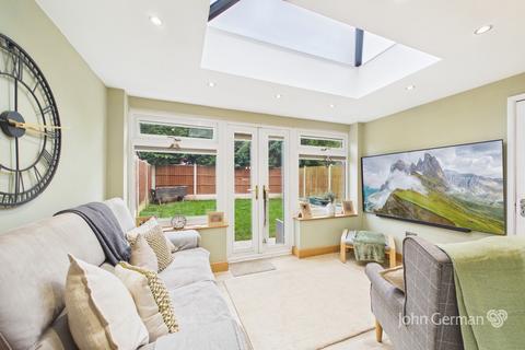 2 bedroom semi-detached house for sale, Bren Way, Hilton