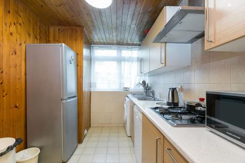 undefined, Kings Close, London, NW4
