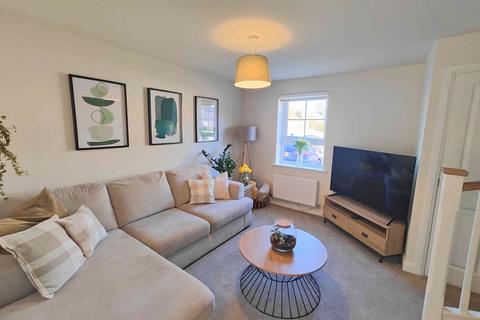 2 bedroom semi-detached house for sale, Fetlock Drive, Bradford BD2