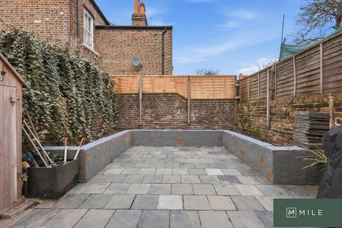 3 bedroom terraced house for sale, Droop Street, London W10
