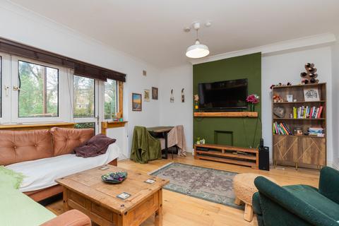 undefined, Parkneuk Road, Glasgow G43