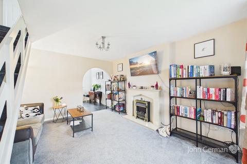 2 bedroom semi-detached house for sale, Park Road, Barton Under Needwood