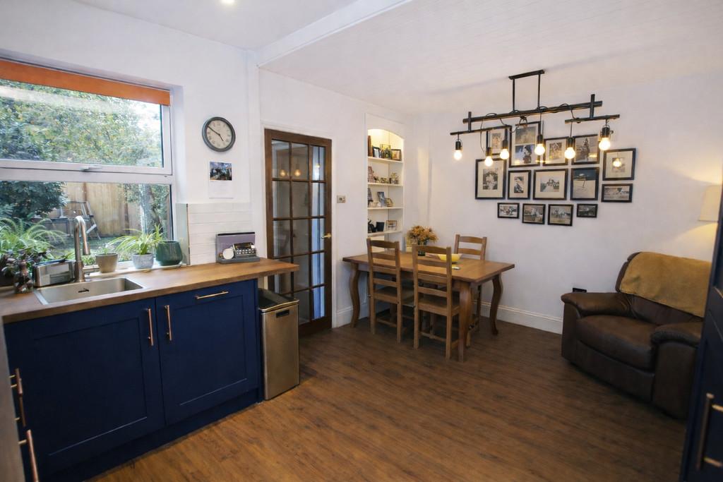 Kitchen diner