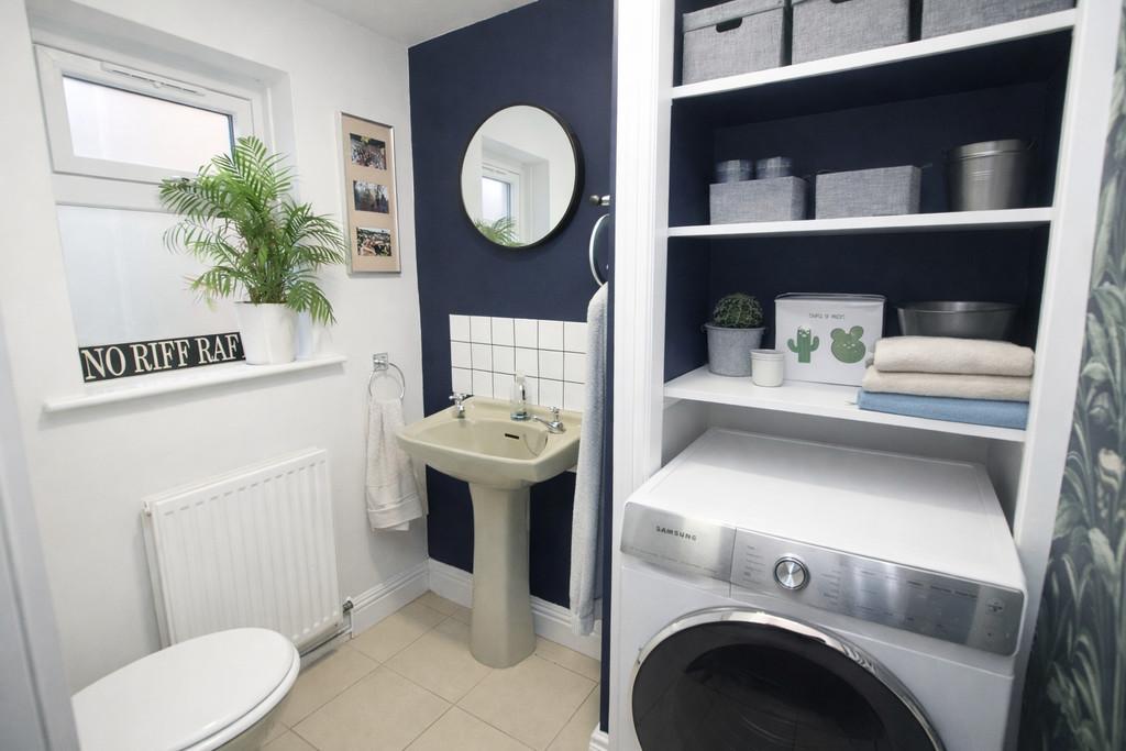 Utility WC