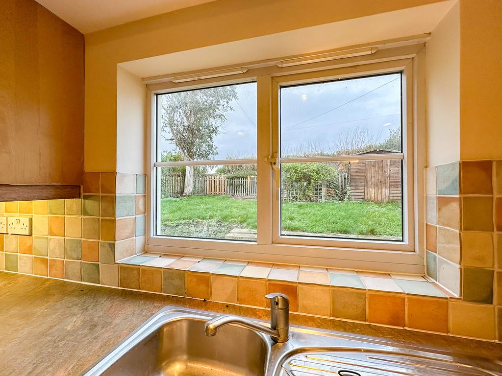 Kitchen (2)