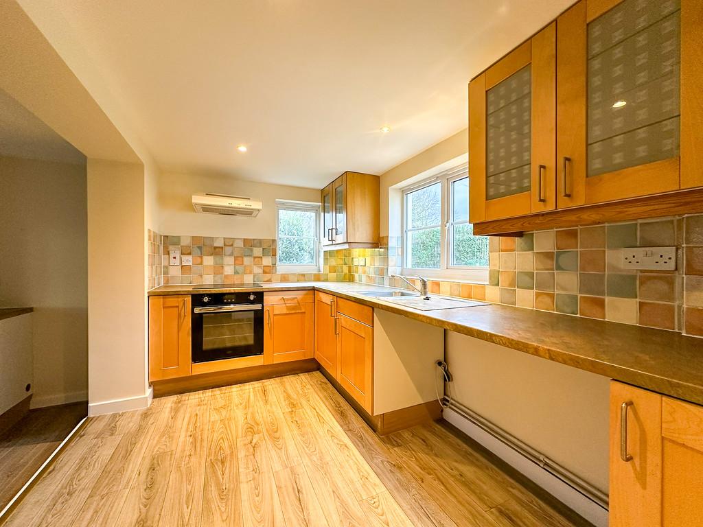 Kitchen (3)