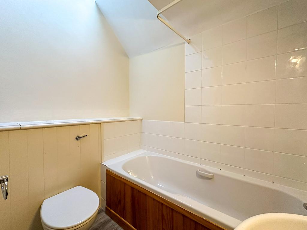 Bathroom (1)