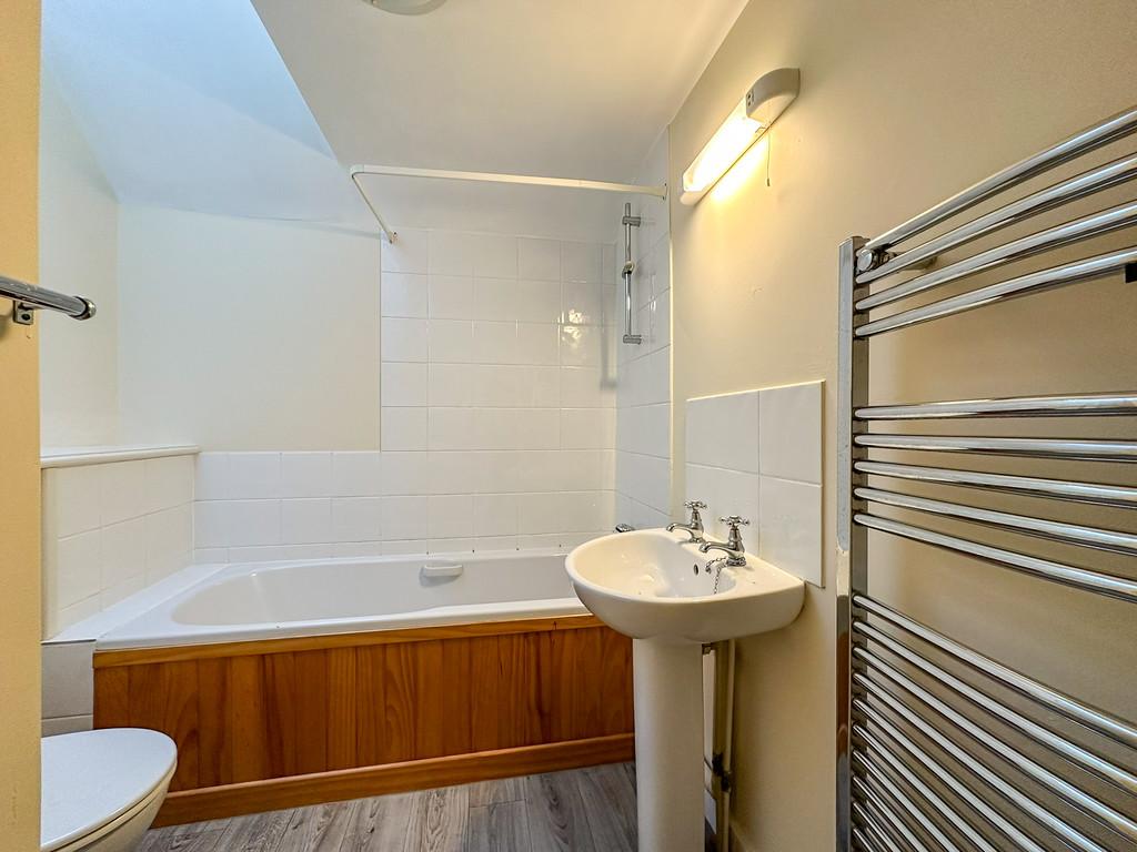 Bathroom (2)