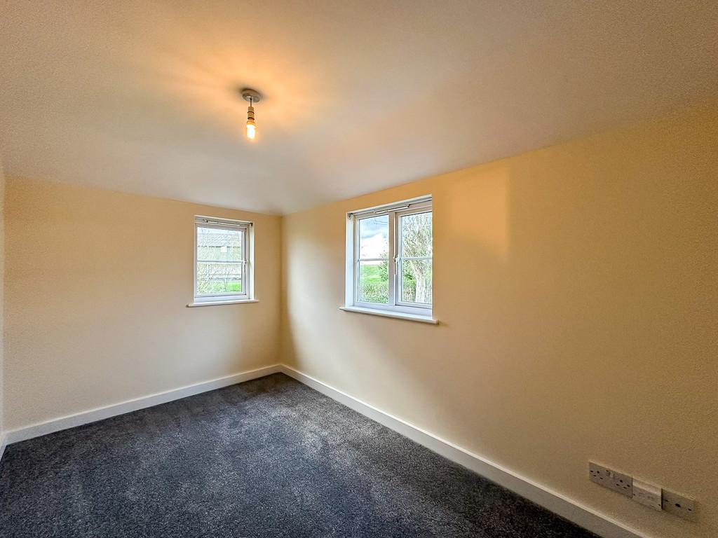 Bedroom 3 (2)