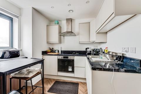 undefined, Commercial Road, Swindon