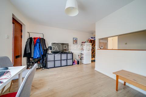 1 bedroom flat to rent, Bunning Way, Islington, London