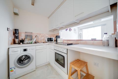 1 bedroom flat to rent, Bunning Way, Islington, London