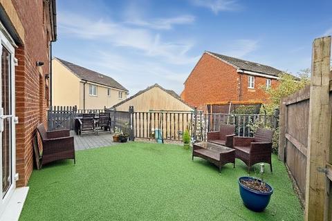 undefined, Llanharan, Pontyclun CF72