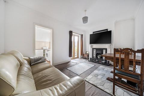 2 bedroom house to rent, Haydon Place, Guildford, GU1