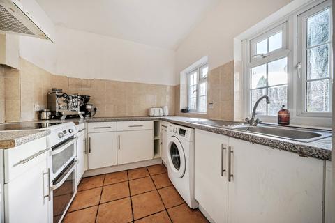 2 bedroom house to rent, Haydon Place, Guildford, GU1