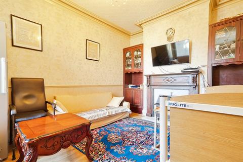 undefined, Whitehead Place, Bradford