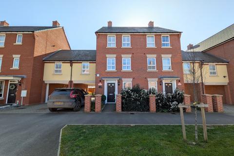 undefined, Armstrongs Fields, Broughton, Aylesbury