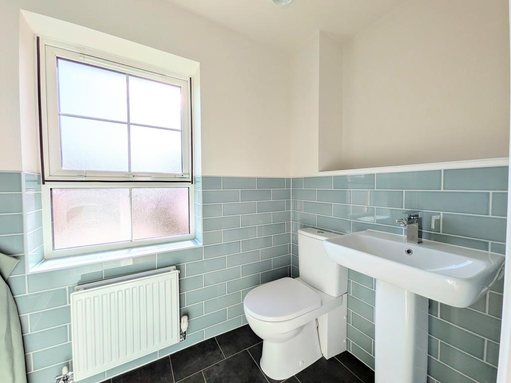 En-suite Bathroom