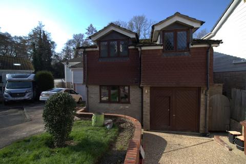 undefined, Redleaf Close, Tunbridge Wells