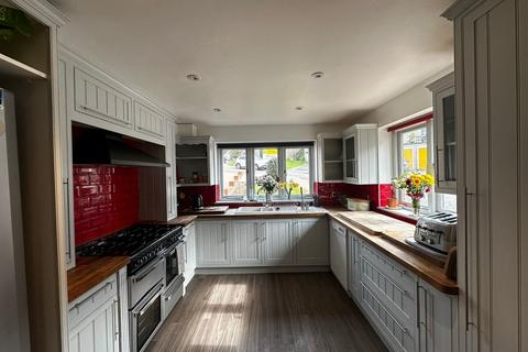 undefined, Redleaf Close, Tunbridge Wells