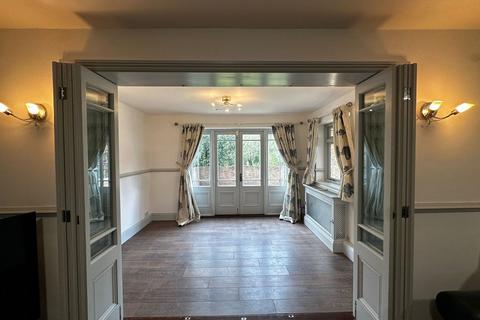 undefined, Redleaf Close, Tunbridge Wells