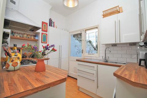 2 bedroom maisonette for sale, Addison Road, Hove