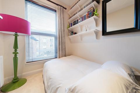 2 bedroom apartment for sale, Great Western Road, London