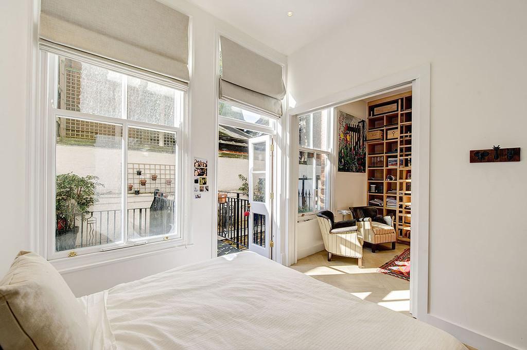 2 at 21 to 23 egerton gardens 360597 bed1 RGB 1200