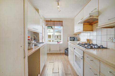 3 bedroom flat for sale, St. Lukes Road, Notting Hill, W11