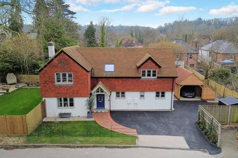 undefined, Newstead Close, Godalming GU7