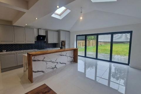 6 bedroom property to rent, Hillsway Crescent, MANSFIELD, NG18