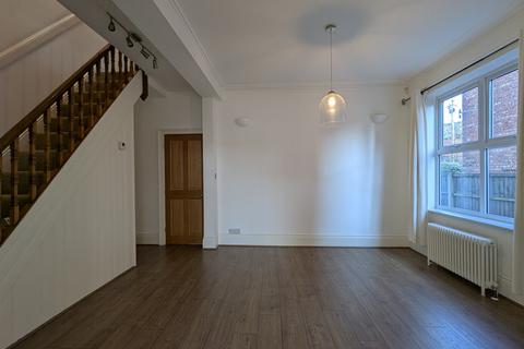 3 bedroom semi-detached house for sale, Priory Road, Sale
