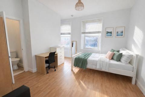 undefined, Stamford Hill, London N16