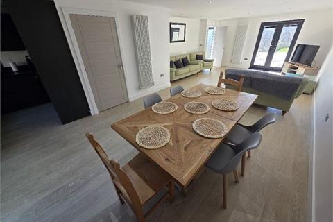 undefined, Graig Road, Ynyshir, Porth, RCT.