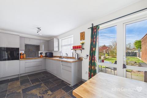 undefined, Crab Lane, Stafford