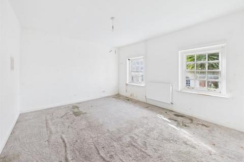 2 bedroom terraced house for sale, Parliament Street, Gloucester