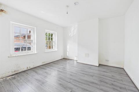 2 bedroom terraced house for sale, Parliament Street, Gloucester