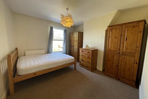 2 bedroom terraced house to rent, Argyle Street CB1