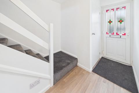 2 bedroom end of terrace house to rent, Mersey Close, Plymouth PL3