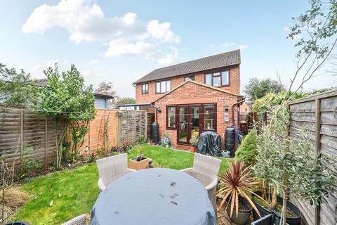 3 bedroom semi-detached house for sale, Tythebarn Close, Burpham