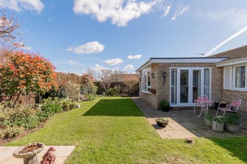 3 bedroom detached bungalow for sale, Broom Close, Eastbourne BN22