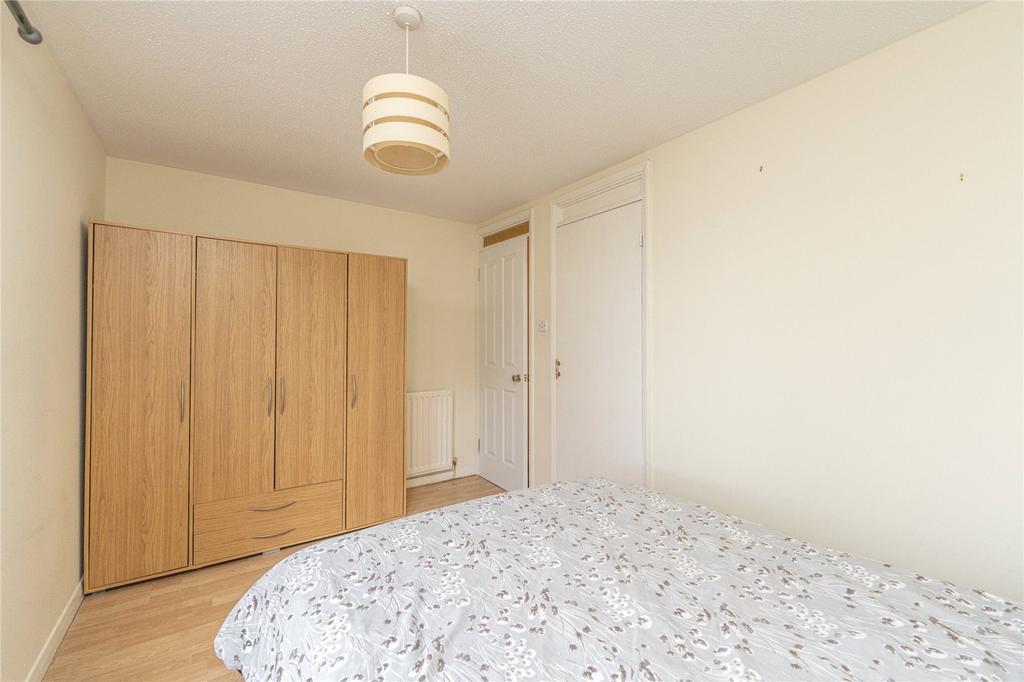 Bedroom 1 Alt