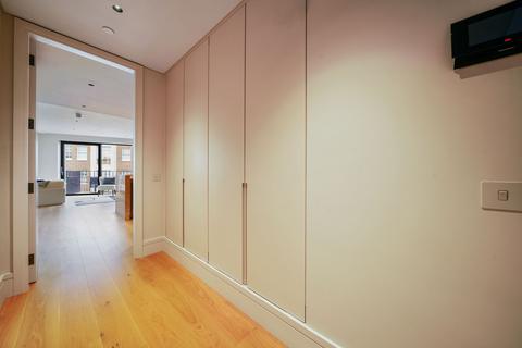 2 bedroom apartment to rent, TwentyFive W1H