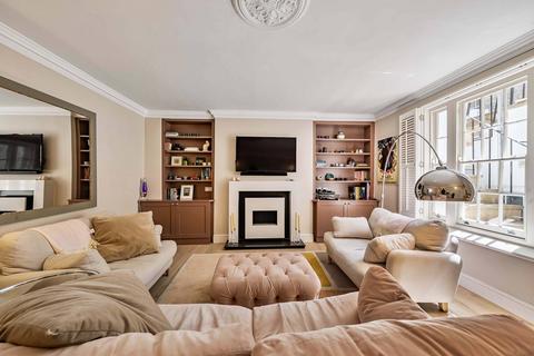 2 bedroom flat to rent, Cumberland Street, Pimlico, London, SW1V