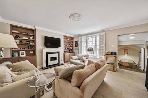 2 bedroom flat to rent, Cumberland Street, Pimlico, London, SW1V