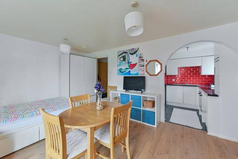 undefined, Gilpin Close, Mitcham, CR4