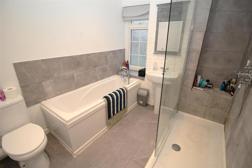 Bathroom take 2.JPG