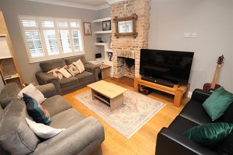 3 bedroom cottage for sale, Ballard Road, Poole