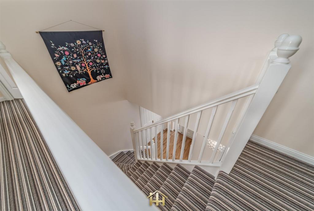 21 COLIN GIBSON DRIVE DD5 4 HA 030326 EDIT (40 of 5