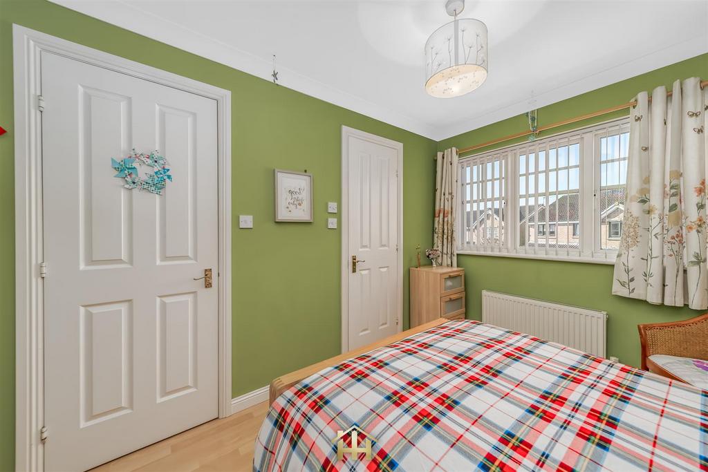 21 COLIN GIBSON DRIVE DD5 4 HA 030326 EDIT (25 of 5